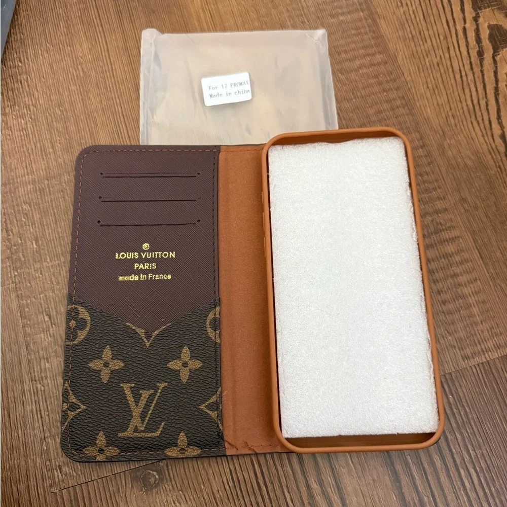 FASHION Apple iPhone 17 Pro Max Phone Case/Card Wallet